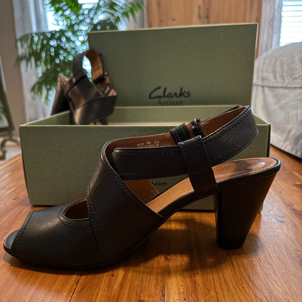 Clarks Artisan Black Women's Heeled Sandals